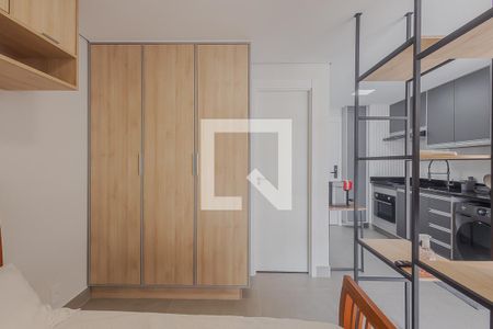 Quarto de kitnet/studio para alugar com 1 quarto, 30m² em Cerqueira César, São Paulo