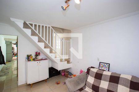 Sala de TV de casa para alugar com 4 quartos, 125m² em Centro, Diadema