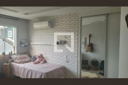 Casa à venda com 4 quartos, 270m² em Vargem Pequena, Rio de Janeiro