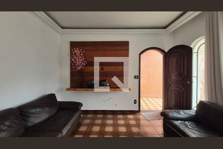 Sala de casa à venda com 3 quartos, 300m² em Vila Scarpelli, Santo André
