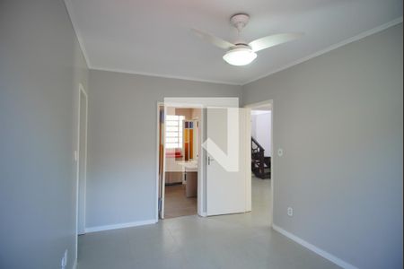 Sala 3 de casa à venda com 6 quartos, 400m² em Chácara das Pedras, Porto Alegre