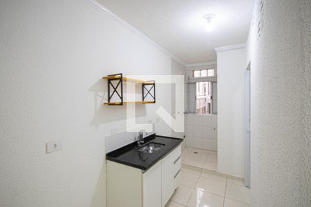 Sala/Cozinha de apartamento para alugar com 1 quarto, 25m² em Vila Gustavo, São Paulo