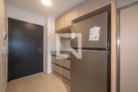 Cozinha de apartamento para alugar com 1 quarto, 24m² em Vila Cordeiro, São Paulo