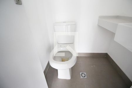 Lavabo de kitnet/studio à venda com 2 quartos, 104m² em Indianópolis, São Paulo