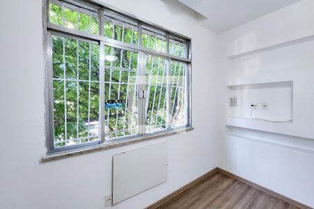 Quarto 1 de apartamento à venda com 2 quartos, 70m² em Humaitá, Rio de Janeiro