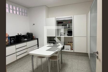 Cozinha de apartamento à venda com 4 quartos, 365m² em Cerqueira César, São Paulo