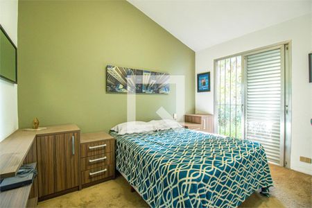 Casa à venda com 3 quartos, 350m² em Jardim Prudência, São Paulo