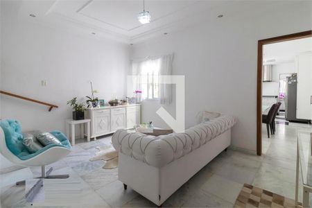 Casa à venda com 3 quartos, 400m² em Vila Claudia, São Paulo