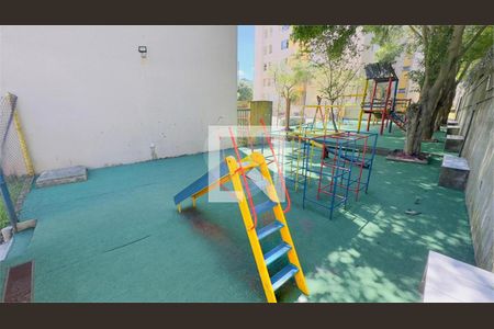 Apartamento à venda com 2 quartos, 58m² em Jardim Santa Josefina, São Paulo