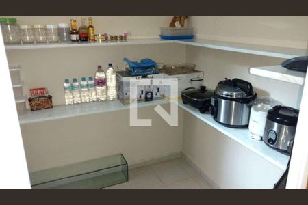 Casa à venda com 4 quartos, 270m² em Humaitá, Rio de Janeiro