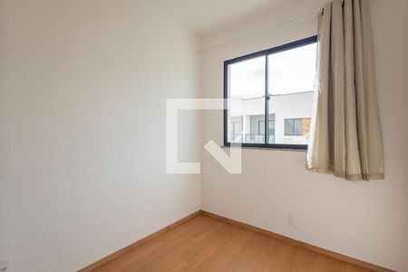 Quarto 2 de apartamento para alugar com 2 quartos, 45m² em Vargem Grande, Rio de Janeiro