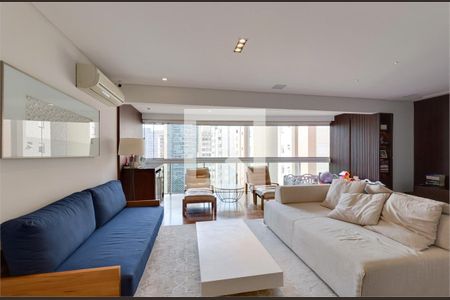 Apartamento à venda com 3 quartos, 127m² em Vila Olímpia, São Paulo