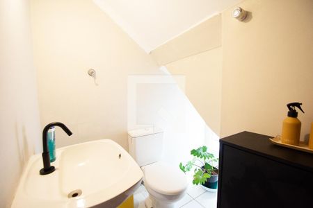 lavabo de casa à venda com 3 quartos, 183m² em Vila Madalena, São Paulo