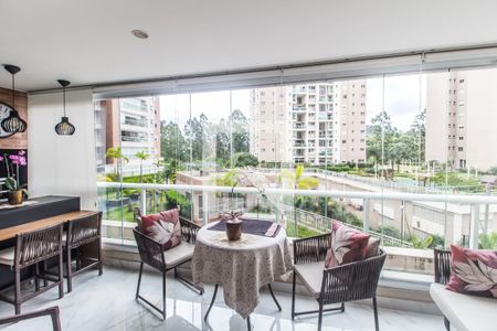 Varanda gourmet de apartamento à venda com 3 quartos, 136m² em Centro Empresarial Tamboré, Santana de Parnaíba
