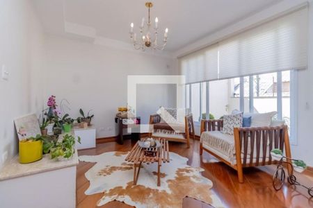 Casa à venda com 3 quartos, 540m² em Cursino, São Paulo