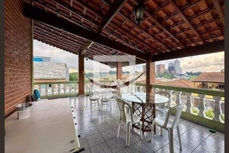 Casa à venda com 4 quartos, 215m² em Jardim Valdibia, São Bernardo do Campo