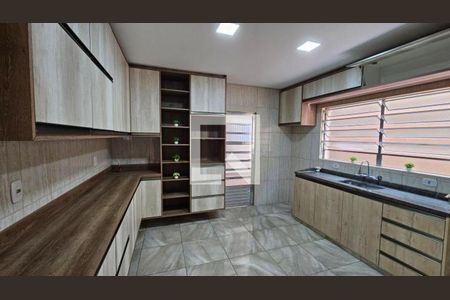 Casa à venda com 3 quartos, 203m² em Bairro dos Casa, São Bernardo do Campo