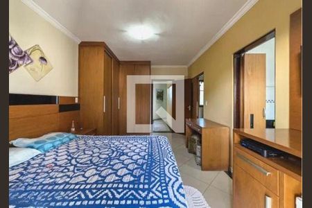 Casa à venda com 3 quartos, 236m² em Jardim das Quatro Marias, São Bernardo do Campo