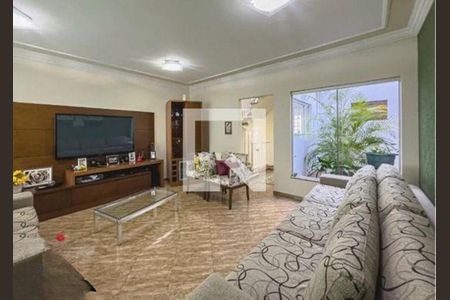 Casa à venda com 3 quartos, 236m² em Jardim das Quatro Marias, São Bernardo do Campo