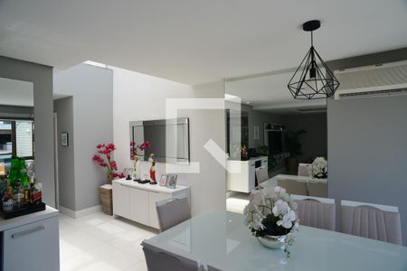 Sala de apartamento à venda com 4 quartos, 331m² em Barra da Tijuca, Rio de Janeiro