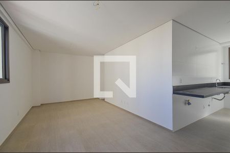 Sala de estar de apartamento à venda com 3 quartos, 177m² em Funcionários, Belo Horizonte
