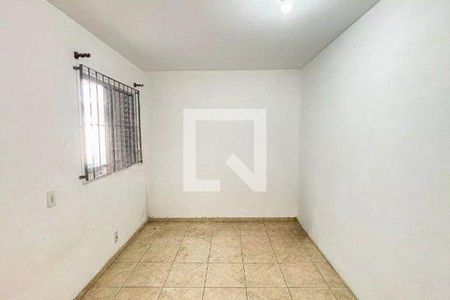 Casa à venda com 3 quartos, 203m² em Vila Metalúrgica, Santo André