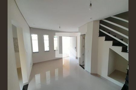 Casa à venda com 3 quartos, 88m² em Parque das Nações, Santo André