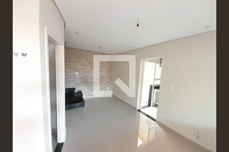 Casa à venda com 3 quartos, 88m² em Parque das Nações, Santo André