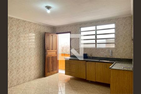 Casa à venda com 3 quartos, 133m² em Vila Guarani, São Paulo