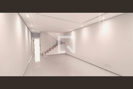 Casa à venda com 3 quartos, 100m² em Vila Isa, São Paulo