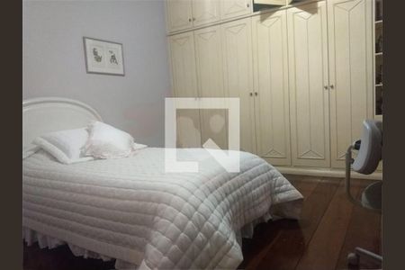 Casa à venda com 4 quartos, 520m² em Interlagos, São Paulo