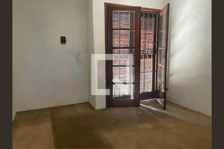 Casa à venda com 3 quartos, 125m² em Socorro, São Paulo