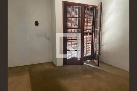 Casa à venda com 3 quartos, 125m² em Socorro, São Paulo