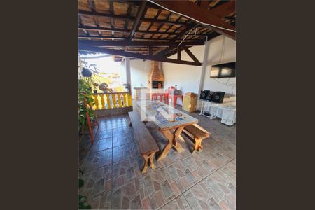 Casa à venda com 3 quartos, 200m² em Jardim Satelite, São Paulo