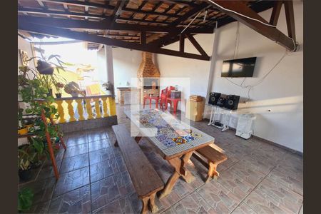 Casa à venda com 3 quartos, 200m² em Jardim Satelite, São Paulo