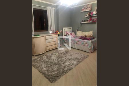 Casa à venda com 3 quartos, 360m² em Vila Graciosa, São Paulo