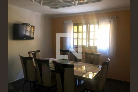 Casa à venda com 3 quartos, 360m² em Vila Graciosa, São Paulo