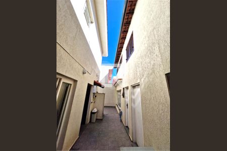 Casa à venda com 4 quartos, 226m² em Granja Julieta, São Paulo