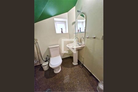 Casa à venda com 4 quartos, 226m² em Granja Julieta, São Paulo