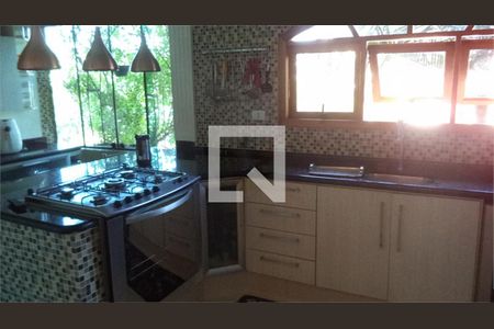 Casa à venda com 3 quartos, 253m² em Jardim Prudência, São Paulo