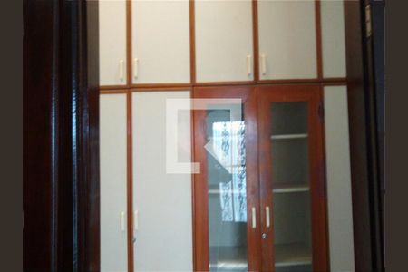 Casa à venda com 3 quartos, 223m² em Santo Amaro, São Paulo