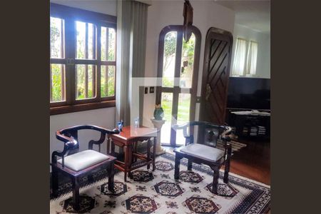 Casa à venda com 4 quartos, 350m² em Jardim Umuarama, São Paulo