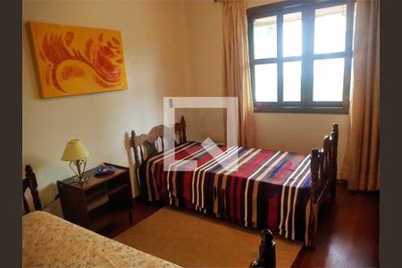 Casa à venda com 4 quartos, 350m² em Jardim Umuarama, São Paulo