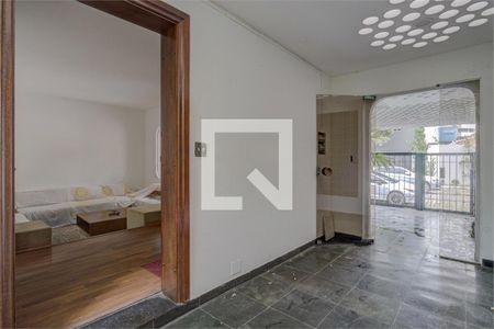 Casa à venda com 4 quartos, 380m² em Santo Amaro, São Paulo