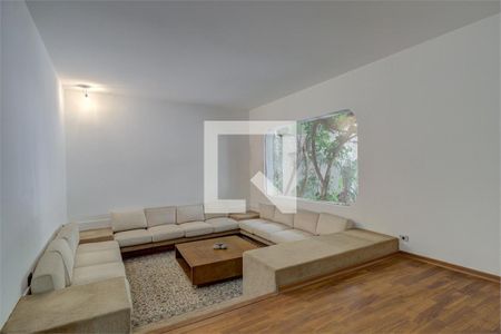 Casa à venda com 4 quartos, 380m² em Santo Amaro, São Paulo