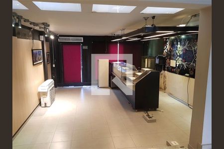 Casa à venda com 3 quartos, 140m² em Chácara Santo Antônio (Zona Sul), São Paulo