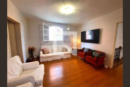 Casa à venda com 4 quartos, 320m² em Santo Amaro, São Paulo