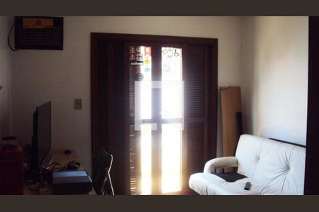 Casa à venda com 3 quartos, 250m² em Jardim Prudência, São Paulo