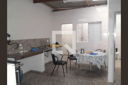Casa à venda com 8 quartos, 390m² em Campo Belo, São Paulo