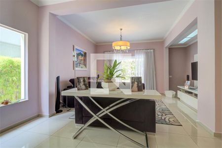 Casa à venda com 3 quartos, 442m² em Jardim dos Estados, São Paulo
